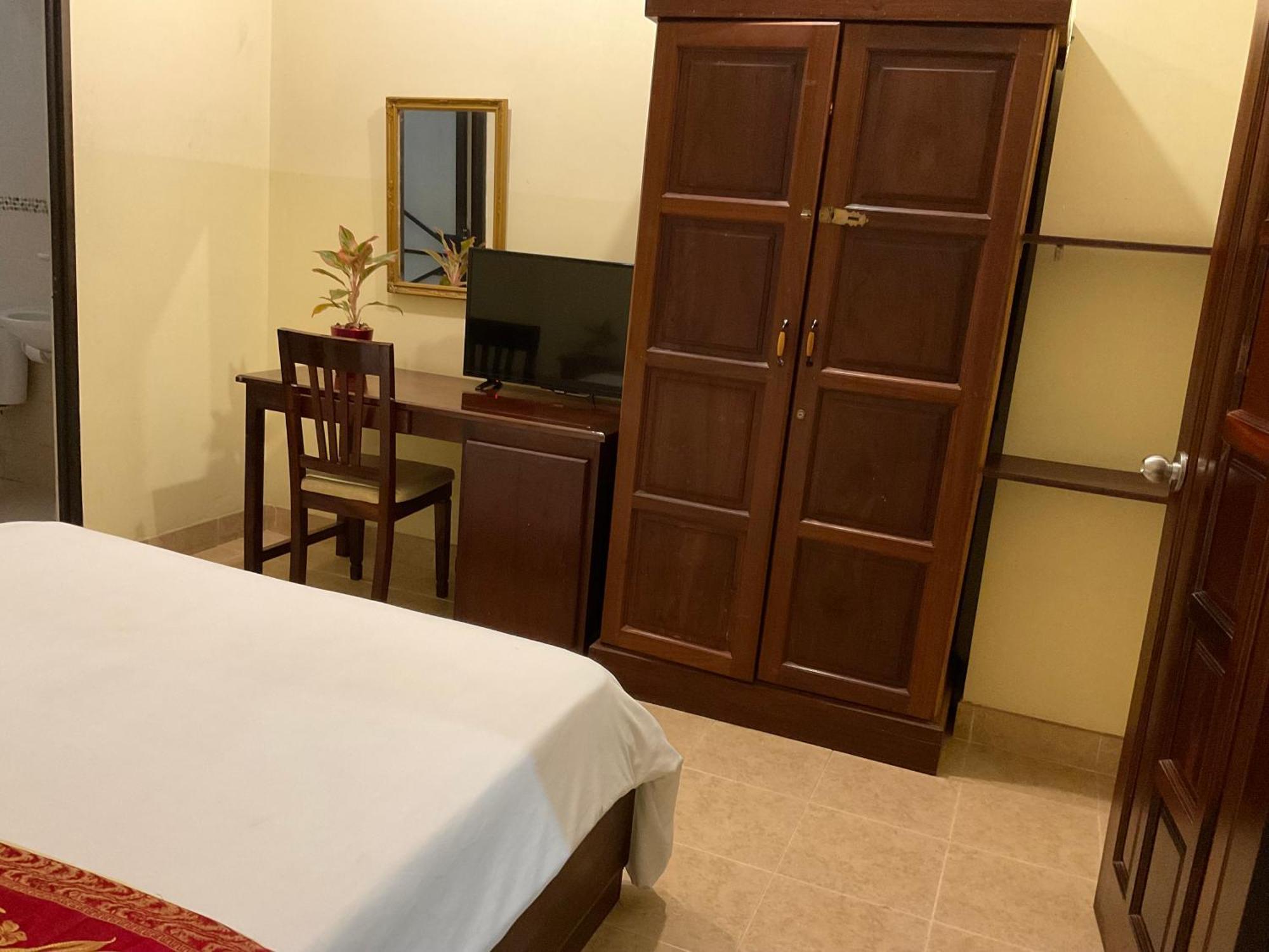 होटल Khach San Minh Chau - Hoa Hung Ho Chi Minh City