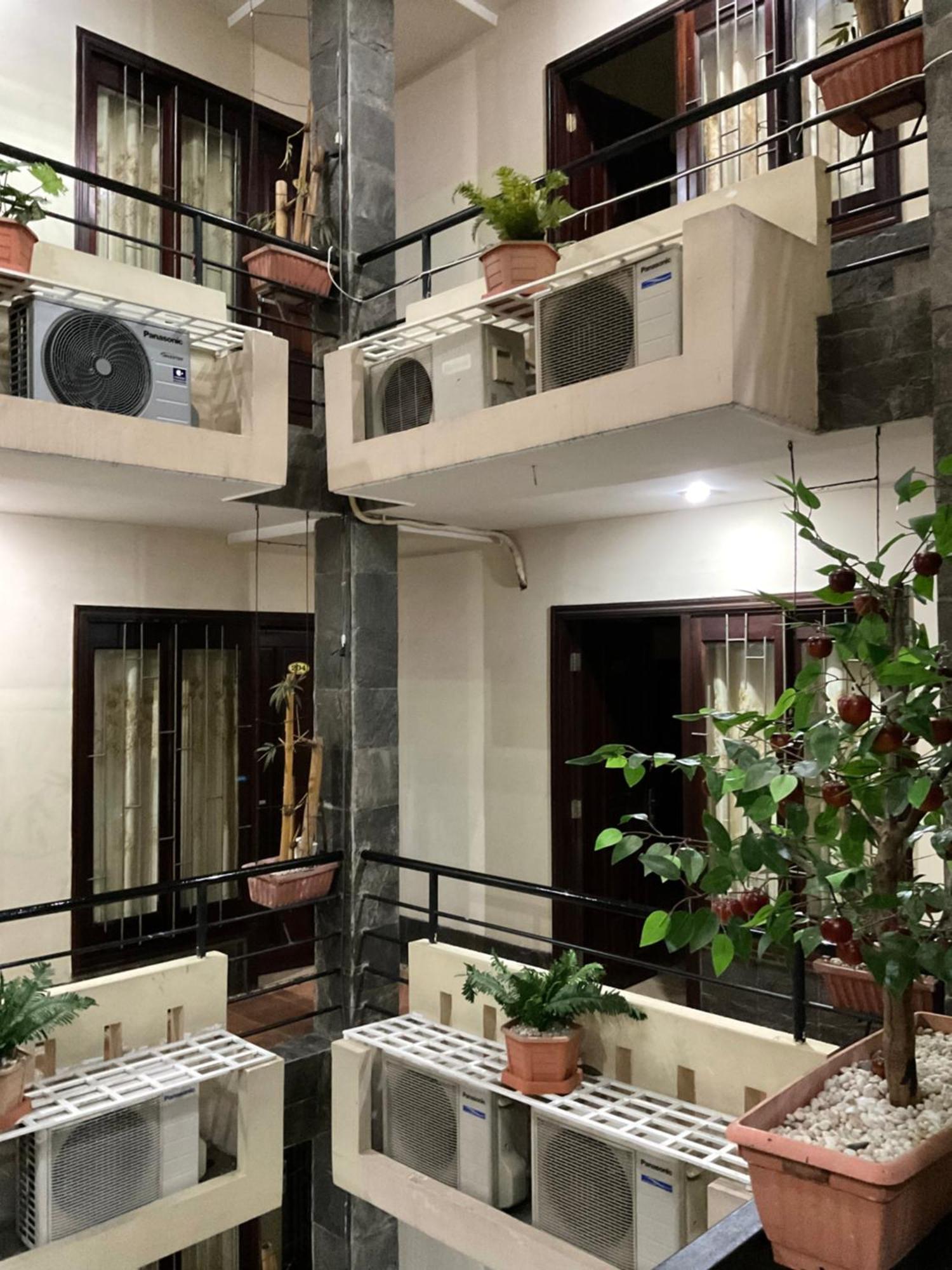 Khach San Minh Chau - Hoa Hung 2* Ho Chi Minh City