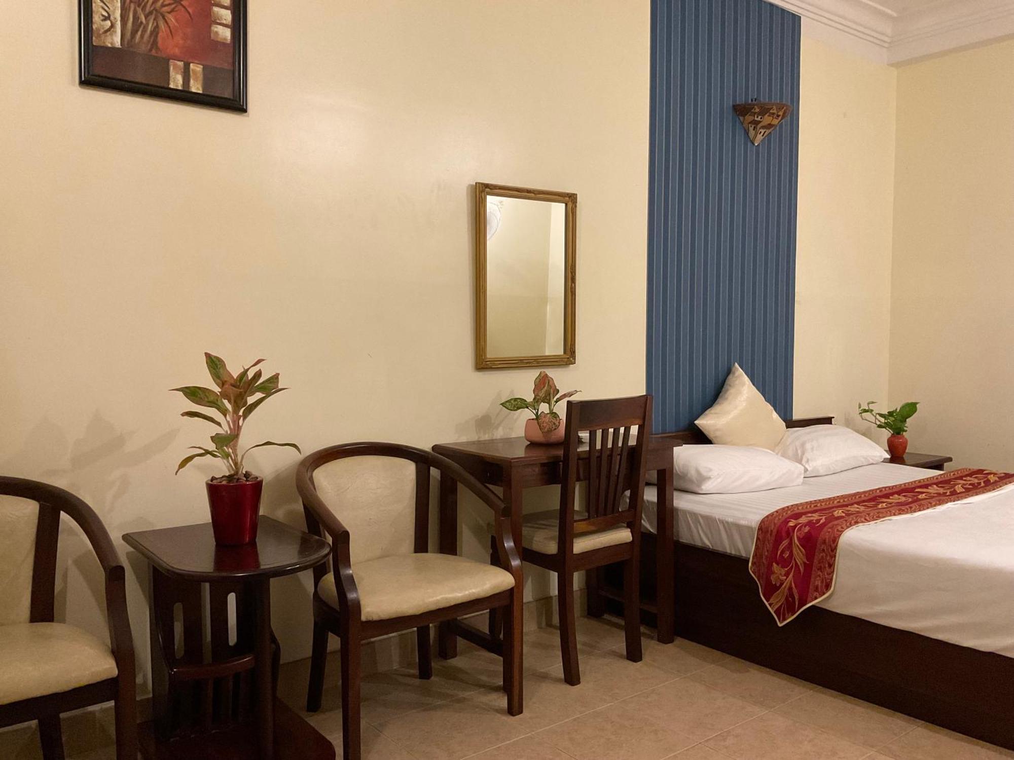 Khach San Minh Chau - Hoa Hung होटल Ho Chi Minh City