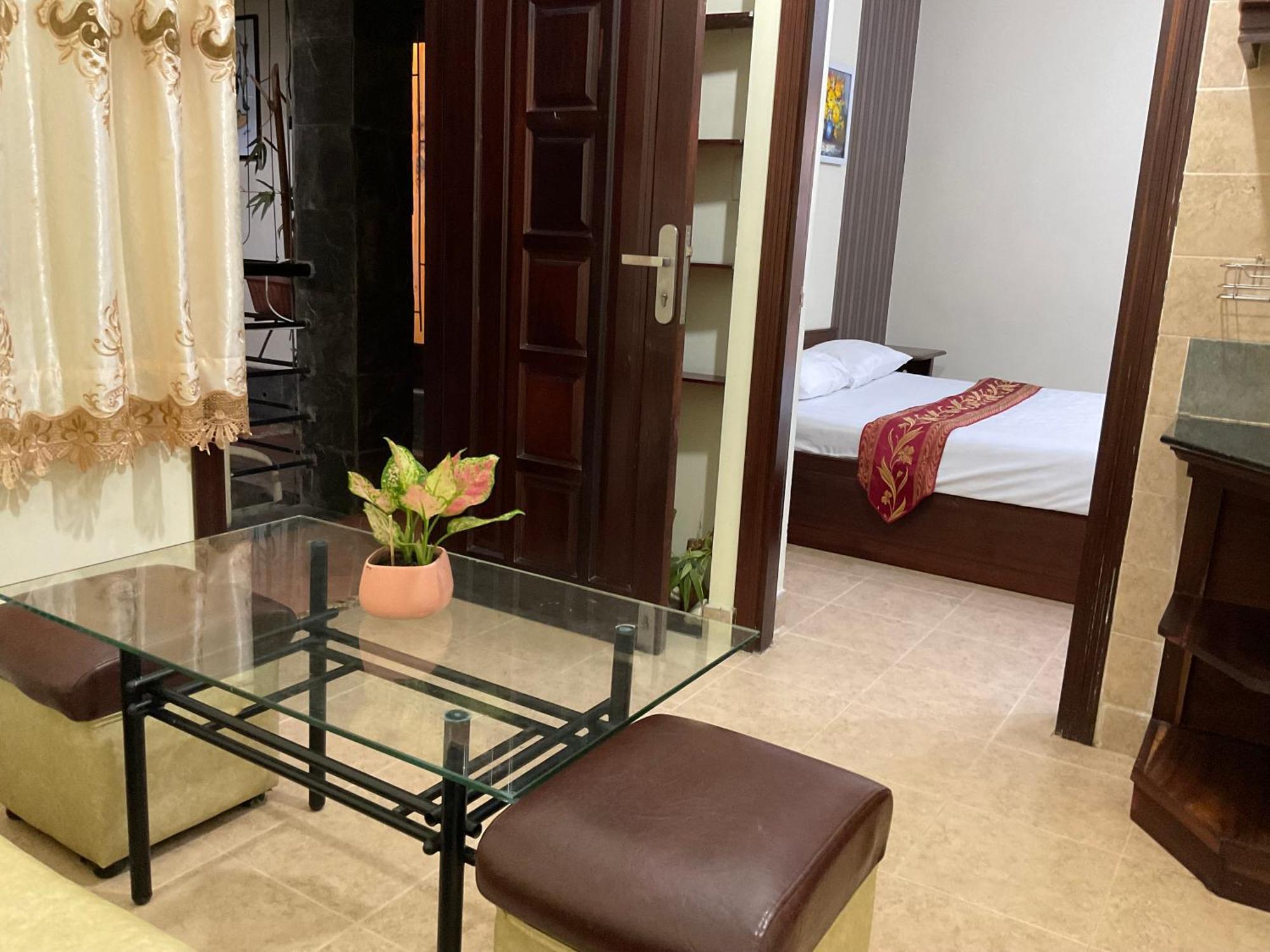 होटल Khach San Minh Chau - Hoa Hung 2*