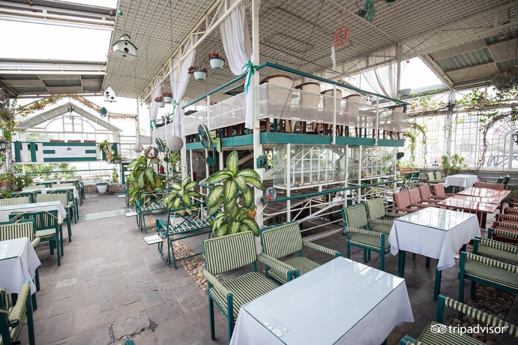 Khach San Minh Chau - Hoa Hung Ho Chi Minh City