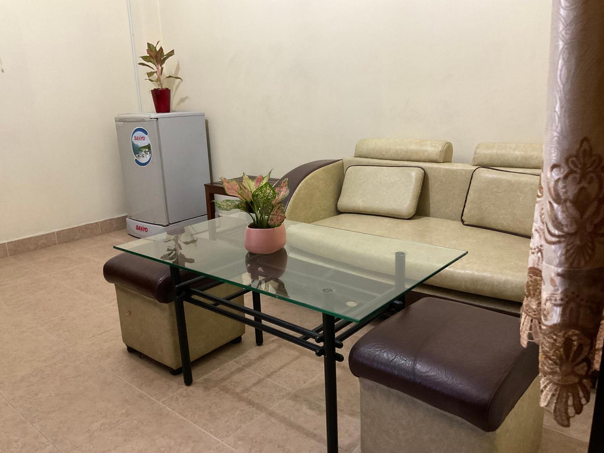 Отель Khach San Minh Chau - Hoa Hung