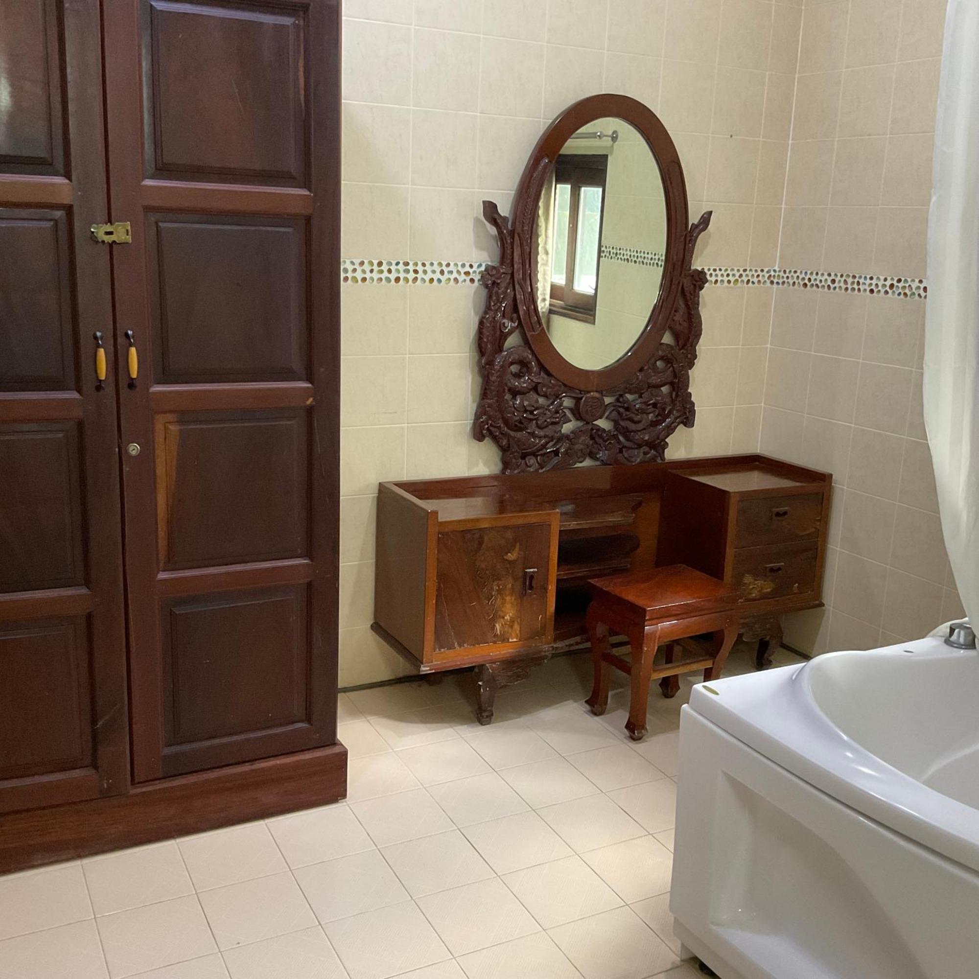 Khach San Minh Chau - Hoa Hung Отель 2*
